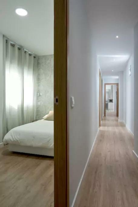 Luxury Apartment Merced By Nagoa Homes มาลากา ภายนอก รูปภาพ