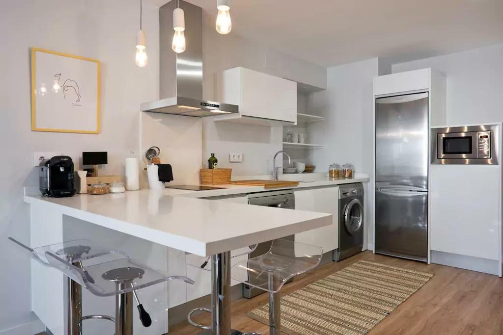 Luxury Apartment Merced By Nagoa Homes มาลากา ภายนอก รูปภาพ