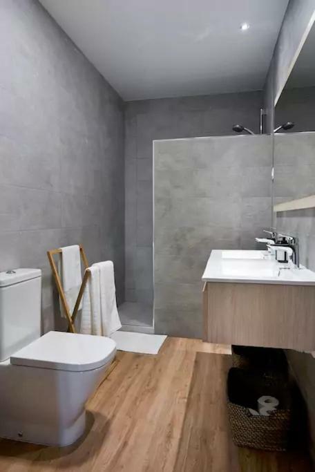 Luxury Apartment Merced By Nagoa Homes มาลากา ภายนอก รูปภาพ